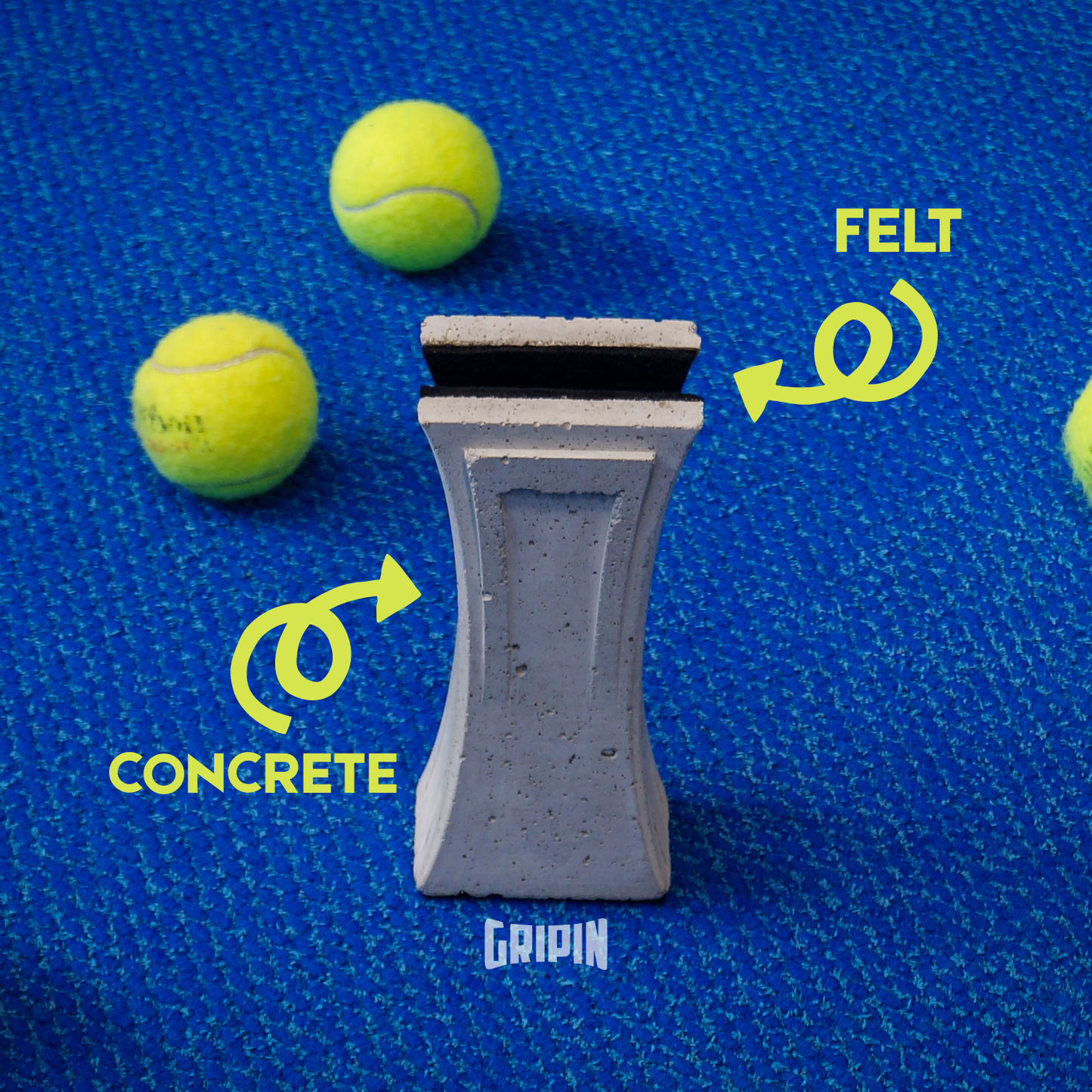 Padel racket holder